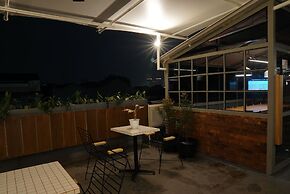 Tuju Abuserin Syariah