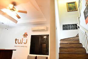 Tuju Abuserin Syariah