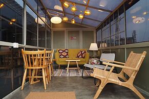 Tuju Abuserin Syariah