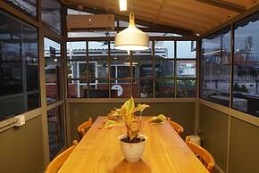 Tuju Abuserin Syariah