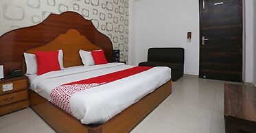 OYO 14710 Hotel Pallvi palace