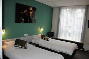 Hotel de Jonge Heertjes