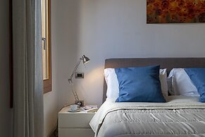 Arsenale Canal View Apartments