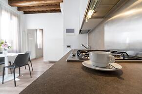 Arsenale Canal View Apartments