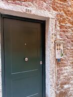 Arsenale Canal View Apartments