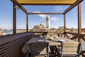 Arsenale Canal View Apartments