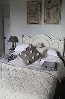 Roundhill Farmhouse