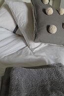 Roundhill Farmhouse