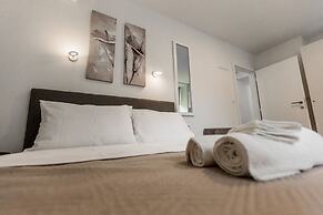 King's Street Apartments