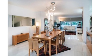 Perfect Athenian Villa