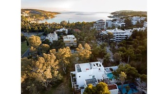 Perfect Athenian Villa