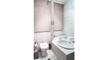 Perfect Athenian Villa