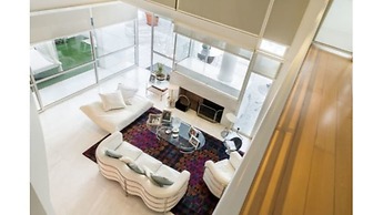 Perfect Athenian Villa