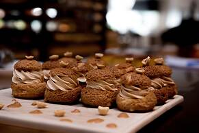 Four Seasons Hotel Bengaluru at Embassy One