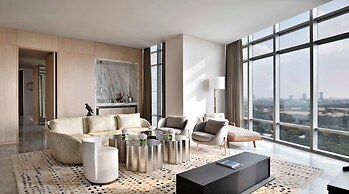 Four Seasons Hotel Bengaluru at Embassy One