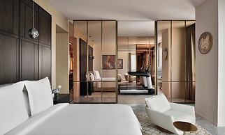 Four Seasons Hotel Bengaluru at Embassy One