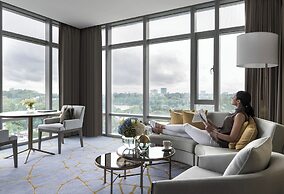 Four Seasons Hotel Bengaluru at Embassy One