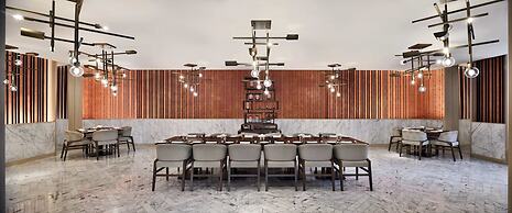 Four Seasons Hotel Bengaluru at Embassy One