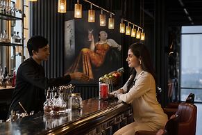 Four Seasons Hotel Bengaluru at Embassy One