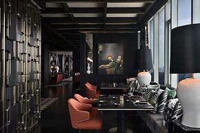 Four Seasons Hotel Bengaluru at Embassy One