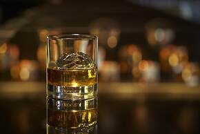 Four Seasons Hotel Bengaluru at Embassy One