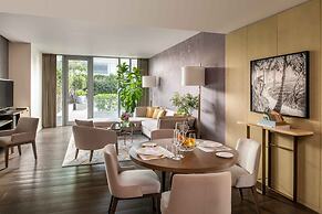 Four Seasons Hotel Bengaluru at Embassy One