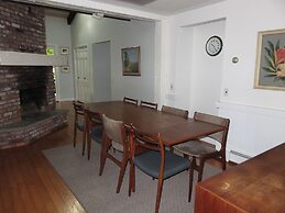 Cottages at the Even'tide Resort