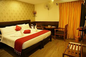 Hotel Sumi Palace