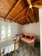 Derin Suite Hotel