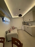 Derin Suite Hotel