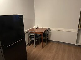 Studio 6 Richmond, VA - I-64 West