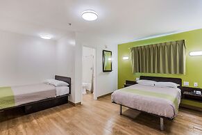 Motel 6 Jacksonville, FL - South