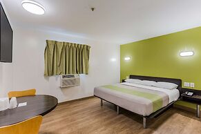 Motel 6 Jacksonville, FL - South