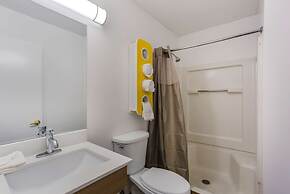 Motel 6 Jacksonville, FL - South