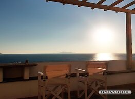 Avissalou Apartments