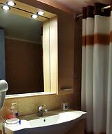 Avissalou Apartments