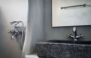 Avissalou Apartments