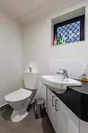 ReadySet Apartments on Anthony