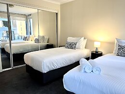 ReadySet Apartments on Kavanagh