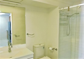 ReadySet Apartments on Kavanagh