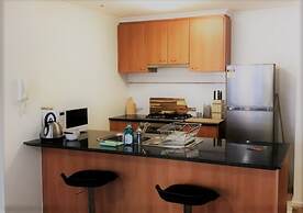 ReadySet Apartments on Kavanagh