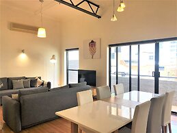 ReadySet Apartments on King