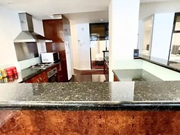 ReadySet Apartments on King