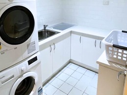 ReadySet Apartments on King