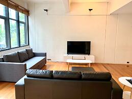 ReadySet Apartments on King