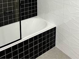 ReadySet Apartments on King