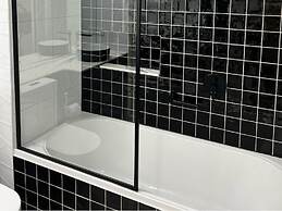 ReadySet Apartments on King