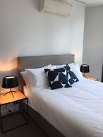 ReadySet Apartments at Lighthouse