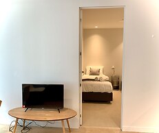 ReadySet Apartments at Lighthouse