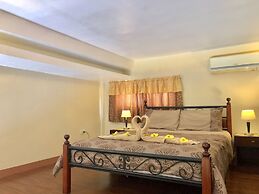 Pal-Watson Apartments